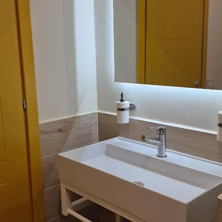 Marte ベッド・アンド・ブレックファスト