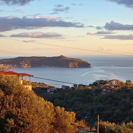 ベッド・アンド・ブレックファスト Marte 3*